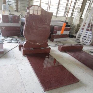 Ruby Red Granit Monument