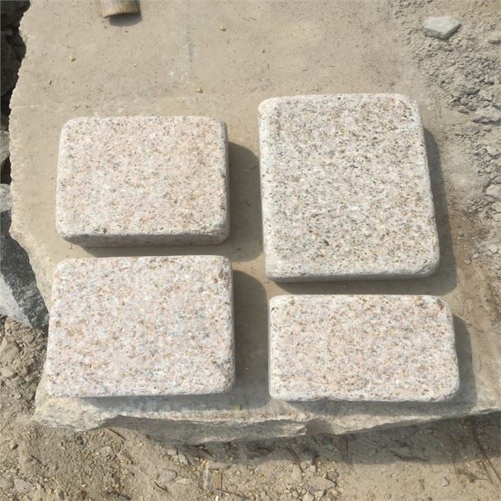 G682 Cobblestone Paving Setts