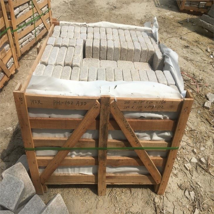 G682 Cobblestone Paving Setts