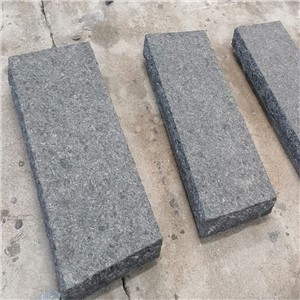 Savladavanje bazena s crnim granitom u Angoli