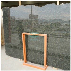 Verde leptir granitna ploča